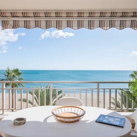 Апартаменты Family Aguamarina Front The Sea Free Parking Фуэнхирола Экстерьер фото